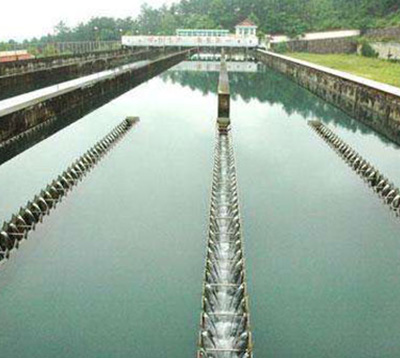 ɽ�|�ۺ��Ȼ��X��ĳ�ԁ�(l��i)ˮ�S�đ�(y��ng)��